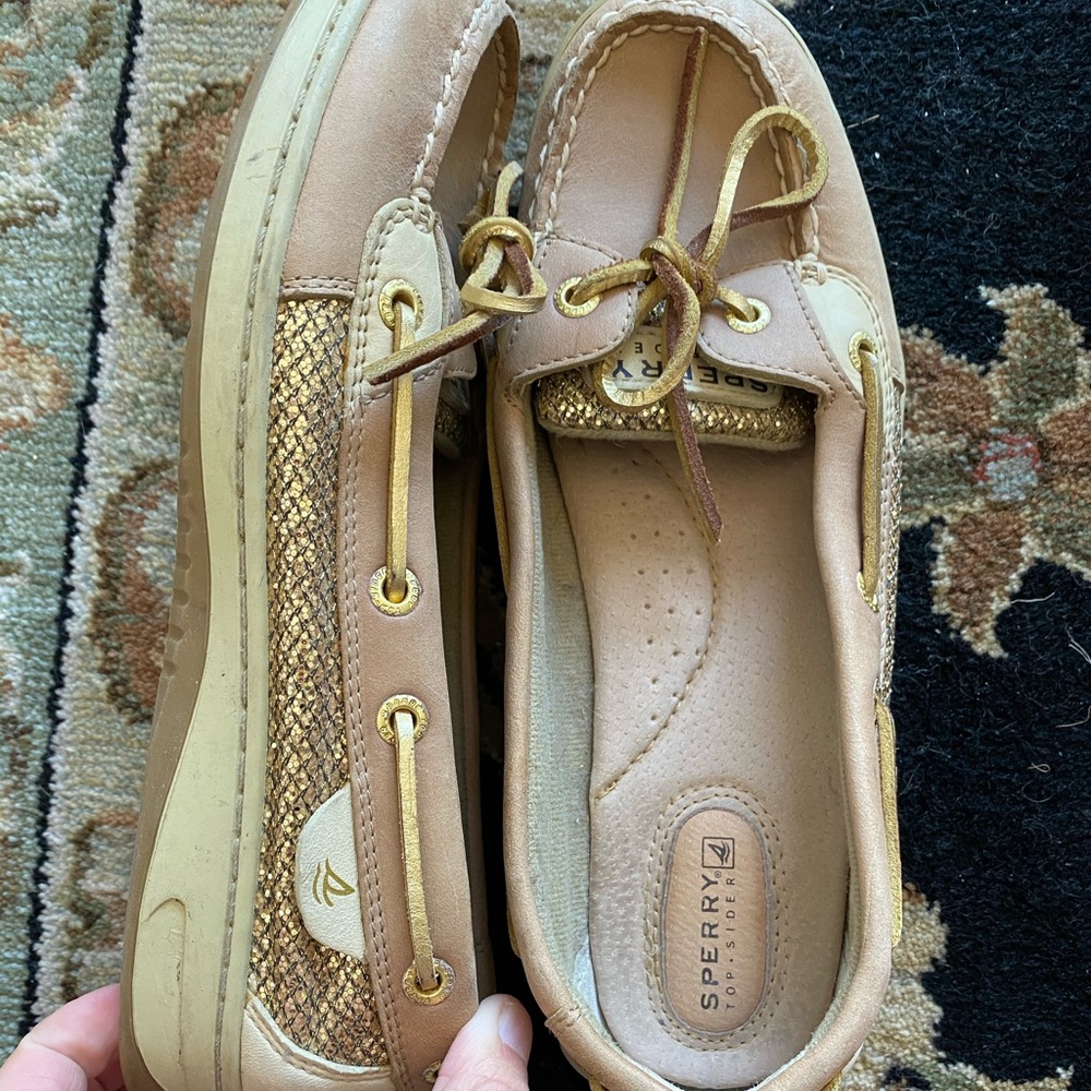 Sperry top sider with gold detail